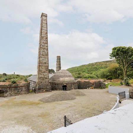 The Kilns Villa เซนต์ออสเทลล์ ภายนอก รูปภาพ